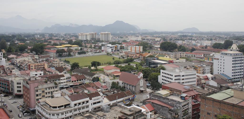 H2H - Euro House @ Majestic Ipoh Apartment Bagian luar foto
